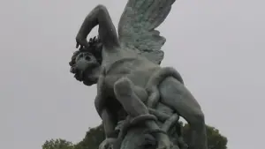 Lucifer en la Biblia Ezequiel: Revelando la Verdad Sobre el Ángel Caído