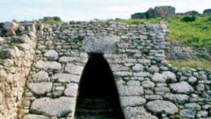 Ugarit en la Biblia: Revelando la Influencia y los Secretos de esta Antigua Ciudad en las Sagradas Escrituras